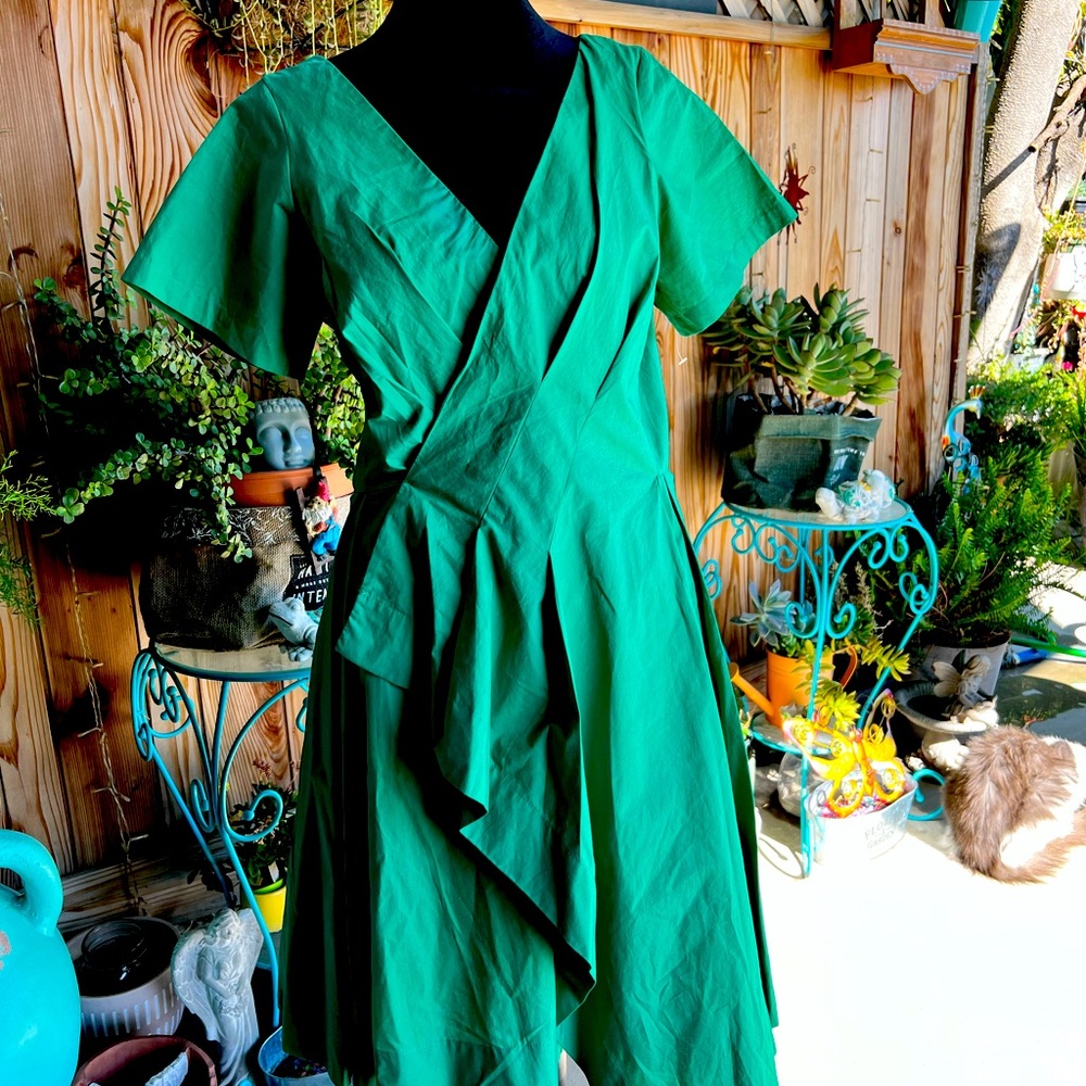 Mauve Anthropologie Women Seamed Poplin Dress size 6